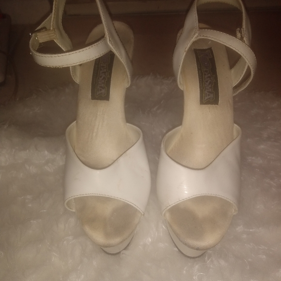 FunTasma 5" Platform Ankle Strap Heels - Picture 11 of 15